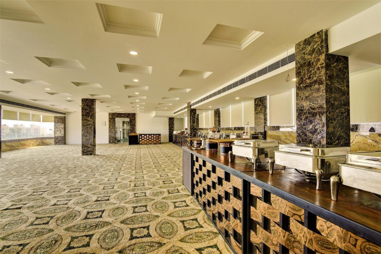 Country Inn Hotels & Resorts Vrindāvan מראה חיצוני תמונה