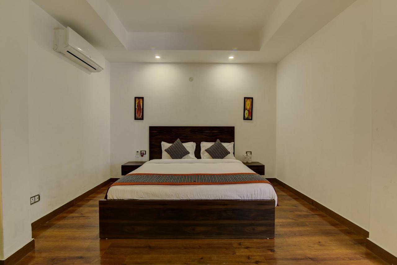 Country Inn Hotels & Resorts Vrindāvan מראה חיצוני תמונה